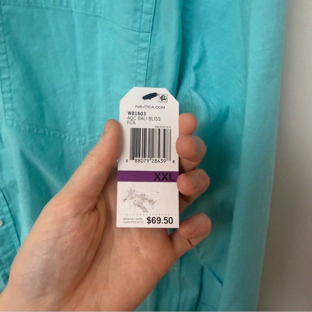 Men’s NWT Nautica Button Up Shirt - Picture 4 of 10